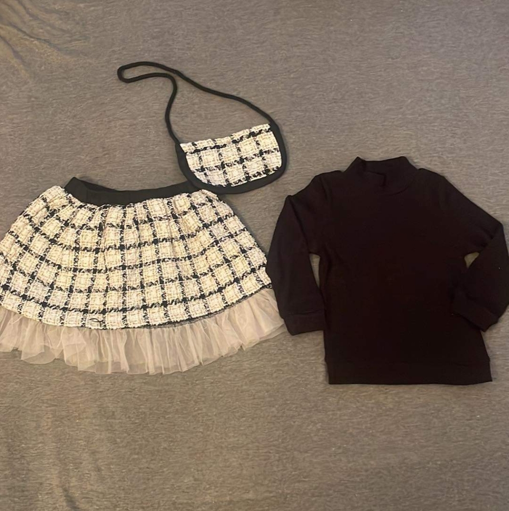 Girls  turtle neck, skirt, with matching purse